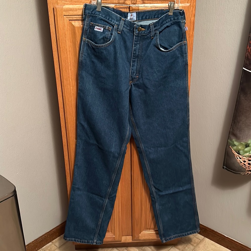 Tyndale Fire Resistant Work Jeans Like new Men’s W34 x L33
